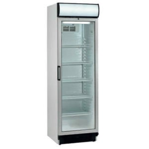 Vertical display fridges